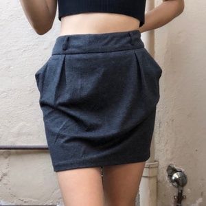 FOREVER 21-- Mini Pleated Heather Gray Skirt
